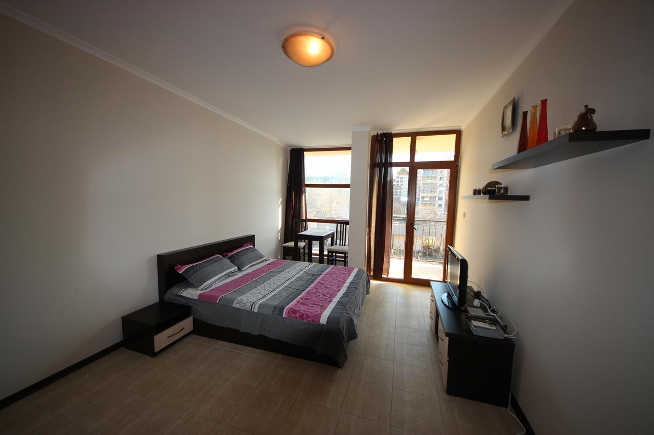 Menada Crystal Park Apartments Slantchev Briag Extérieur photo